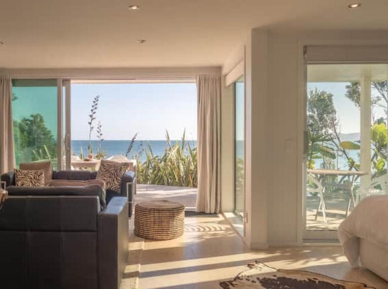 Villa Seascapes Waterfront 2 Paraparaumu Exterior foto